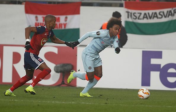 Willian was the spark to overcome Chelsea's inertia in the early stages